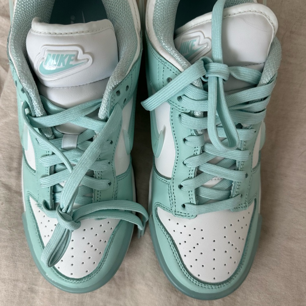 Nike women’s low Dunk Fresh Teal and White Sneakers - Picture 2 of 7